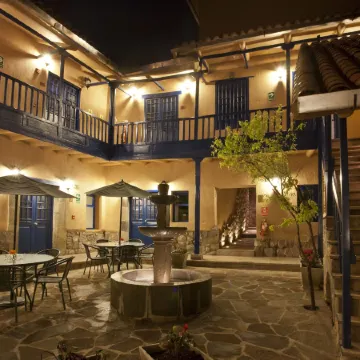 Tierra Viva Cusco Saphi Hotel Отели в г. Куско