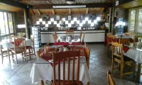 Aark Guest Lodge - breakfast