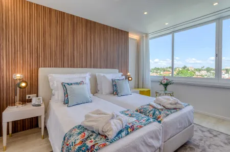 Hotel Lido Отели рядом со станцией Monte Estoril