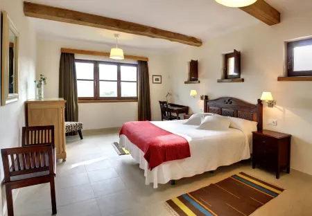 La Montaña Mágica Hotel Rural Отели в г. Льянес