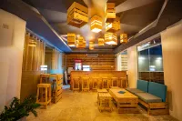 Hikkaduwa Beach Hotel - breakfast