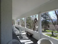 Franklin Terrace Bed and Breakfast Hotel di Macon County