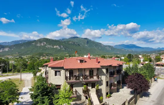 伊利達諾斯酒店