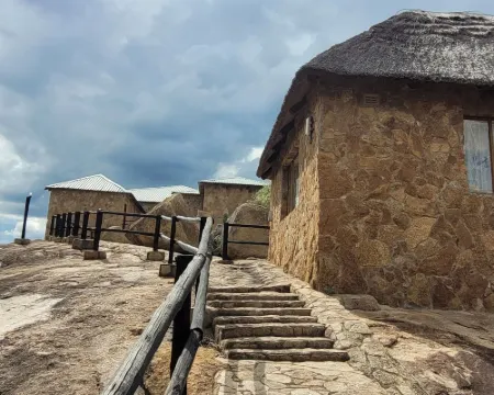Matopo Ingwe Lodge Ξενοδοχεία στην πόλη Matobo