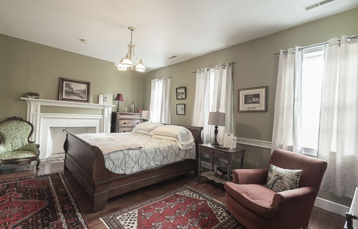 Light Horse Inn