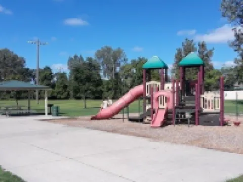 Lovely Pet Friendly Three Bedroom in Desirable Urbandale Location! 3 Home by Redawning Hotels in Wyoming