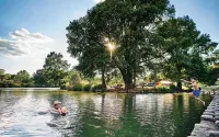 8b 4b Nearby Pool Blanco Wine Trail Town sq - piscina