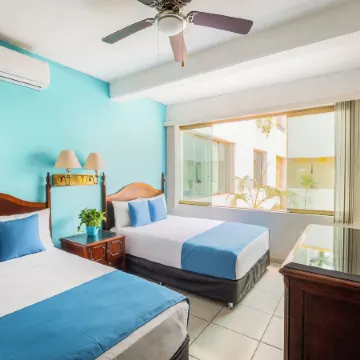 Hotel Pueblito Vallarta