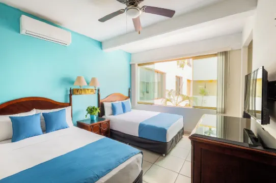 Hotel Pueblito Vallarta