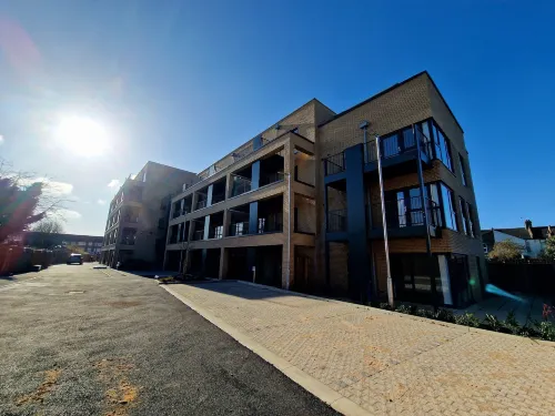 FlexiLux Stays - Luxury New Apt. L1B134