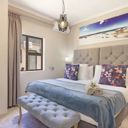 2 on Lismore Guesthouse Отели рядом с достопримечательностью «Музей Фонда семьи Норваль»