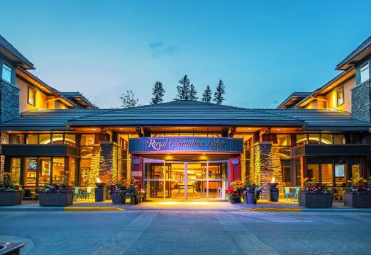 호텔 객실 내부