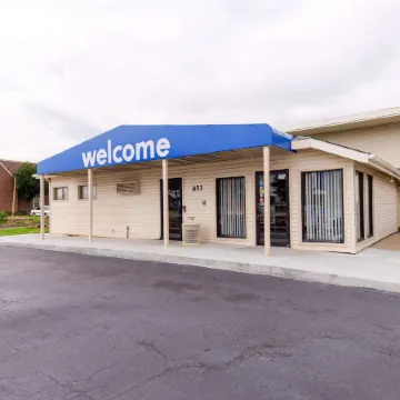 Travelodge by Wyndham Norfolk Airport