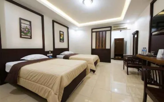 Hotel Wisma Djaja Syariah Hotels in Sukorejo