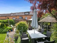 Home in the Vale of Evesham Hotels in Pershore