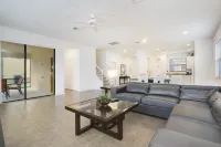 美麗的4臥室別墅，靠近迪士尼！由RedAwning提供