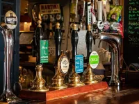 The Castle Hotel - bar