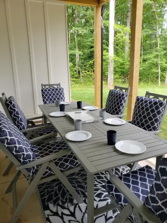 Lakefront Bliss - Fully Loaded