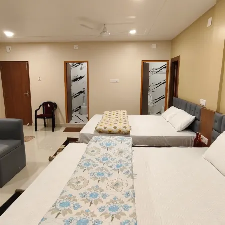 HOTEL COSY INN