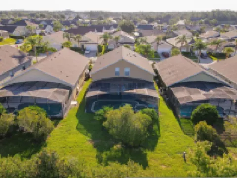 Scuttle Vacation Pool Home W Spa Hotels in Clermont