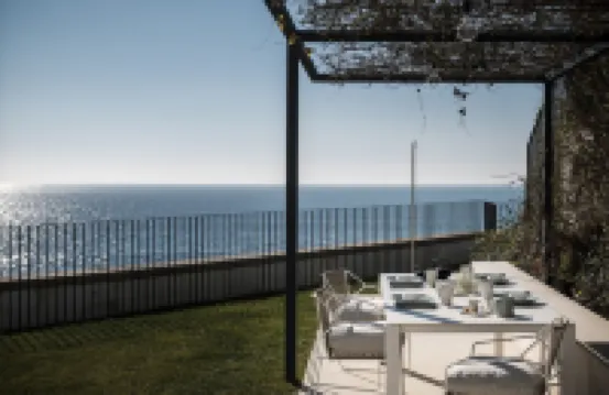 Seaview Castle by Cadenzalux