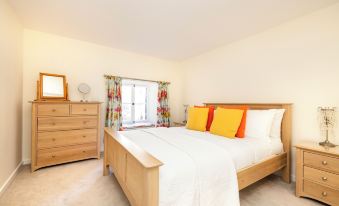 JOIVY Secluded Brewery Apartment