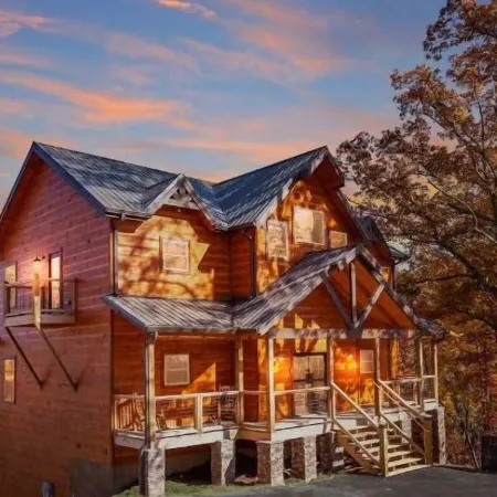 Victoria's Secrets 5 Bedroom Cabin by RedAwning