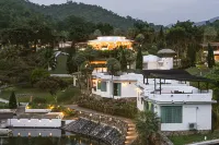 Swiss Valley Hip Resort Hotels in 