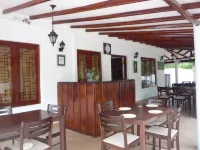 Canoe Beach Resort Tangalle