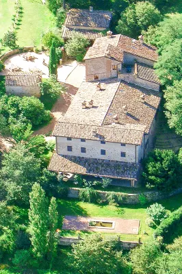 Borgo il Poeta Hotel in zona La Rocca