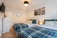 2 Bed Bungalow - Free Parking Hôtels à : 