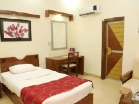 巴哈瓦爾布爾攝政大酒店 巴哈瓦爾布爾酒店