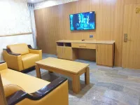 Goldstep Hotel and Suites Abraka - 2-Star
