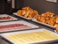 T.A. Collection - breakfast