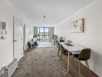 2Br Newmarket Retreat Cozy Stay on Broadway Hotels in Newmarket