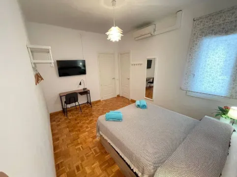 Rooms Nuevo Roger