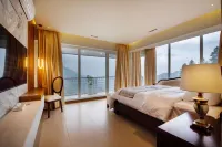 EAFR Hotel
