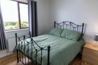 Family friendly cottage with countryside views and spacious garden Hôtels à : Strabane