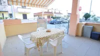 Villa for 6 People 2 Bedrooms a few Meters From the sea