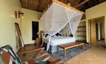 Ihamba Lakeside Safari Lodge