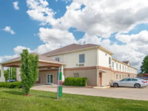 Best Western Teal Lake Inn Hotels in Mexico