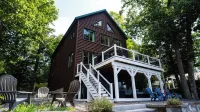 Maple Cove Lodge on Lake Sebago Waterfront!