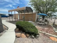 Elephant Lake Resort Oasis II