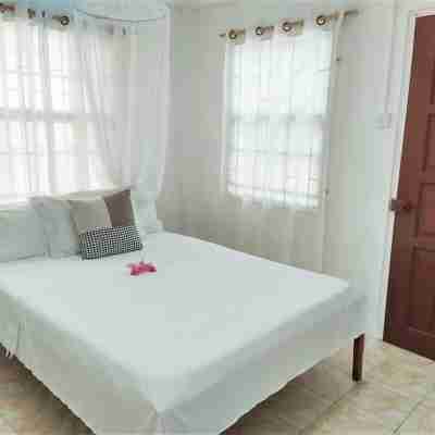 Simple Living: Live Like A Local Rooms