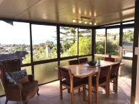 Seaview Nelson Home Kalimna Hotels in 