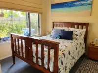 Little Port Cottage - Enjoy a bush setting and  a beach around the corner