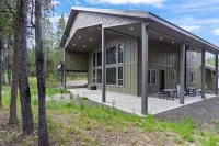 Island Park Cabin with Private Dock on the Lake