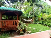 Charming Family Suite Near Popular Places