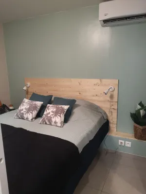 Superb 2-room apartment with sea view