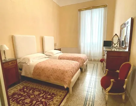 Palazzo Lauri, period residence